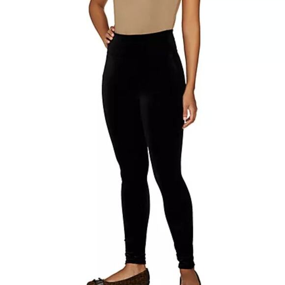 Assets by Spanx Red Hot Velvet Structured Leggings Size Large NWT - Picture 1 of 8
